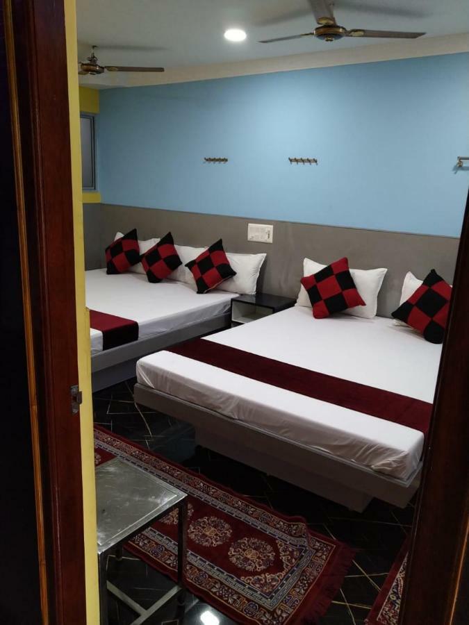 Gayathri Stay Káncsipuram Kültér fotó